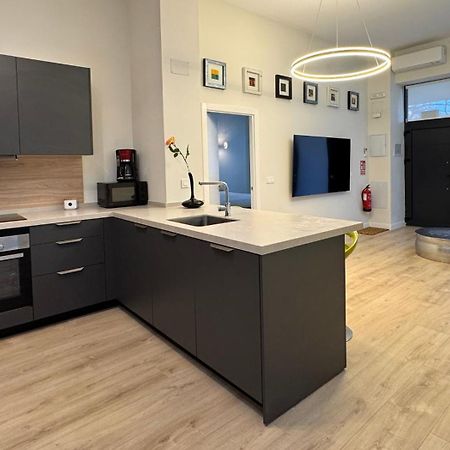 Luxury Suite Wifi Ac Servicios En La Puerta مدريد المظهر الخارجي الصورة