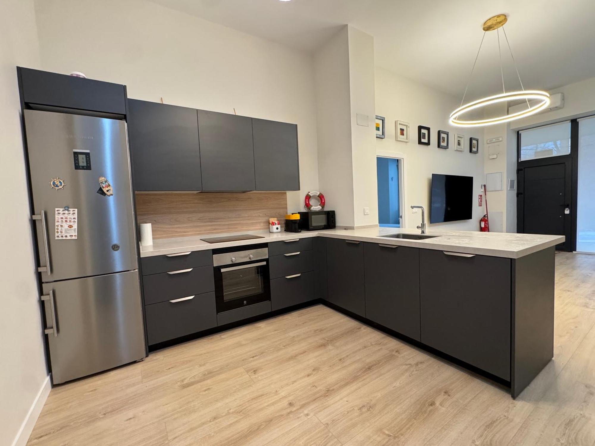 Luxury Suite Wifi Ac Servicios En La Puerta مدريد المظهر الخارجي الصورة